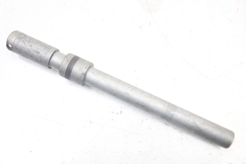 photo de FRONT WHEEL AXLE HONDA FJS SILVERWING SILVER WING 600 (2001 - 2010) - Main view