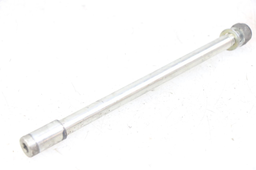 photo de FRONT WHEEL AXLE PEUGEOT GEOPOLIS RS 125 (2007 - 2009) - Main view