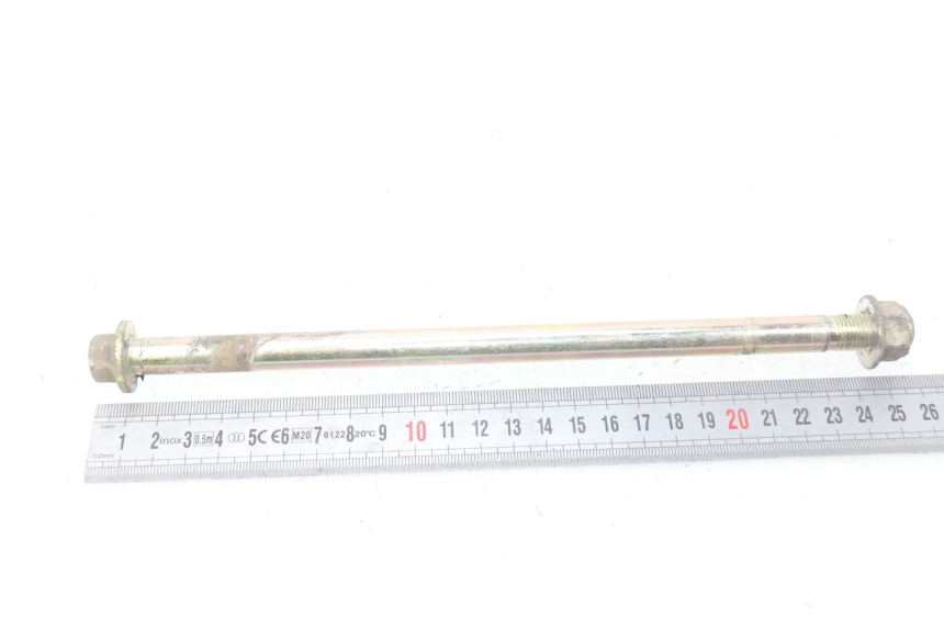 photo de FRONT WHEEL AXLE EUROCKA GREEN 1 - Alternative perspective