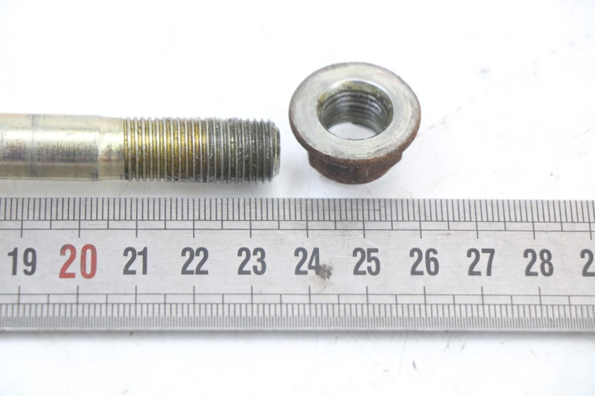 photo de FRONT WHEEL AXLE TNT MOTOR GRIDO 2T 50 (2010 - 2019) - Alternative perspective