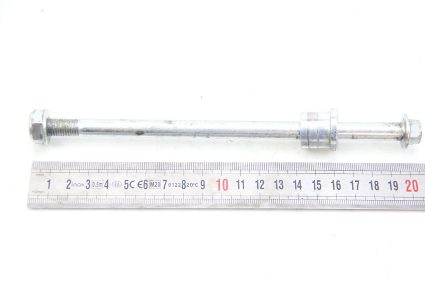 photo de FRONT WHEEL AXLE JM MOTORS GT LINE 4T 50 (2021 - 2023) - Zoom on usage condition