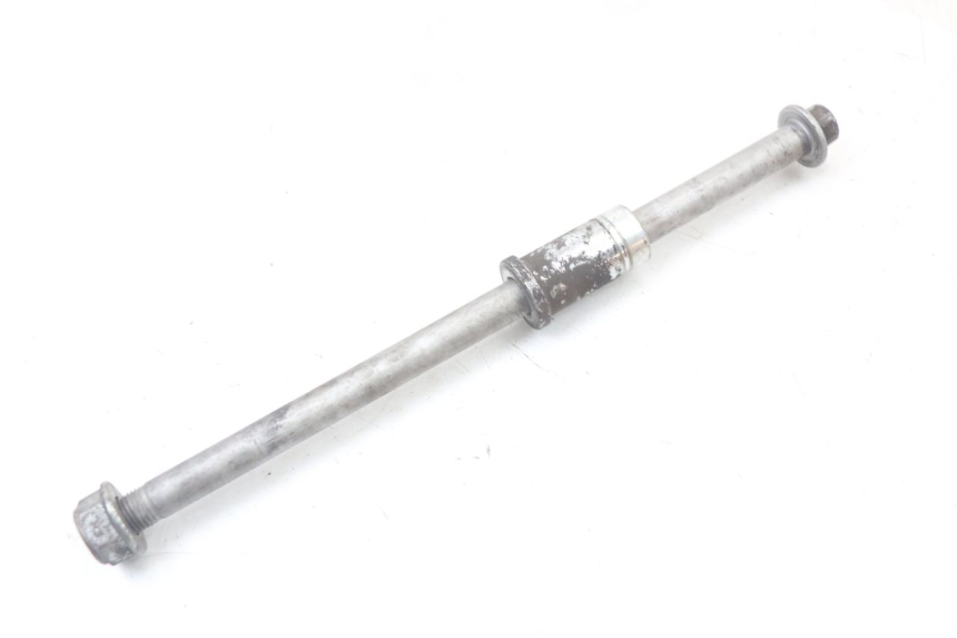 photo de FRONT WHEEL AXLE HONDA NES AROBASE 125 (2000 - 2003) - Component detail