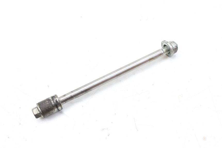 photo de FRONT WHEEL AXLE SYM HUSKY 125 (1999 - 2005) - Component detail