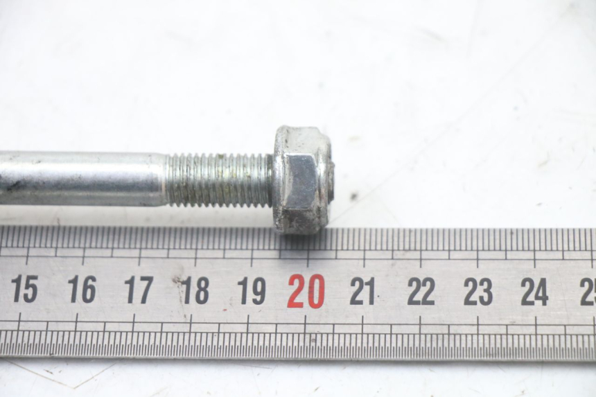 photo de FRONT WHEEL AXLE JM MOTORS MIA 50 (2017 - 2020) - Alternative perspective