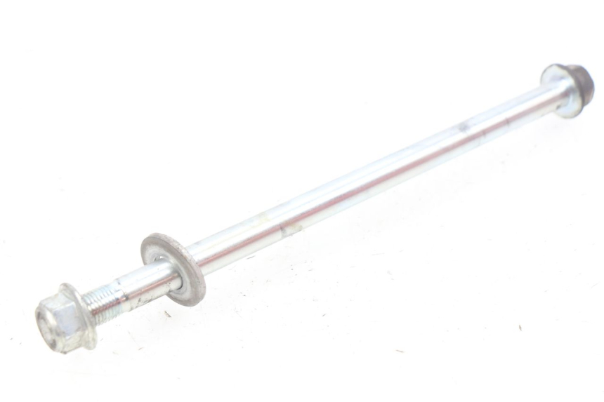 photo de FRONT WHEEL AXLE PEUGEOT KISBEE 2T 50 (2010 - 2017) - Technical close-up