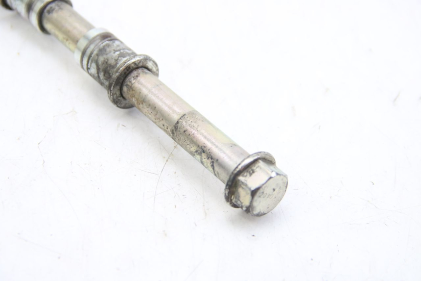 photo de FRONT WHEEL AXLE PIAGGIO LIBERTY IGET 4T 50 (2015 - 2020) - Fixing points details