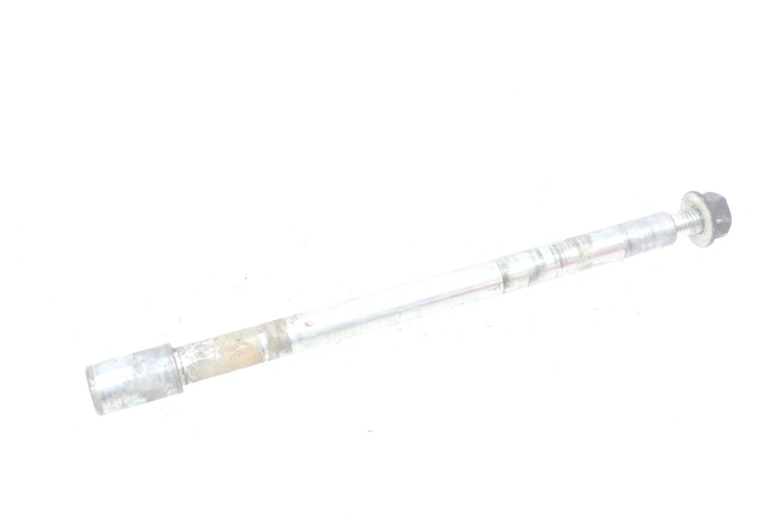 photo de FRONT WHEEL AXLE GILERA NEXUS 125 (2009 - 2013) - Component detail