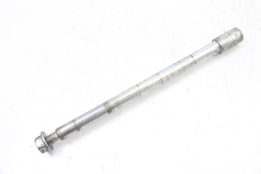 photo de FRONT WHEEL AXLE GILERA NEXUS 125 (2009 - 2013) - Component detail