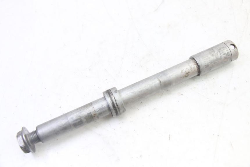 photo de FRONT WHEEL AXLE HONDA NTV DEAUVILLE 650 (2001 - 2006) - Component detail