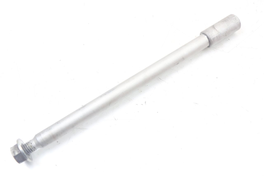 photo de FRONT WHEEL AXLE PIAGGIO NEW TYPHOON 50 (2010 - 2017) - Component detail