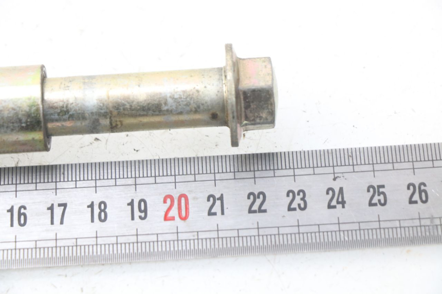 photo de FRONT WHEEL AXLE APOLLO RFZ 150 - Component detail