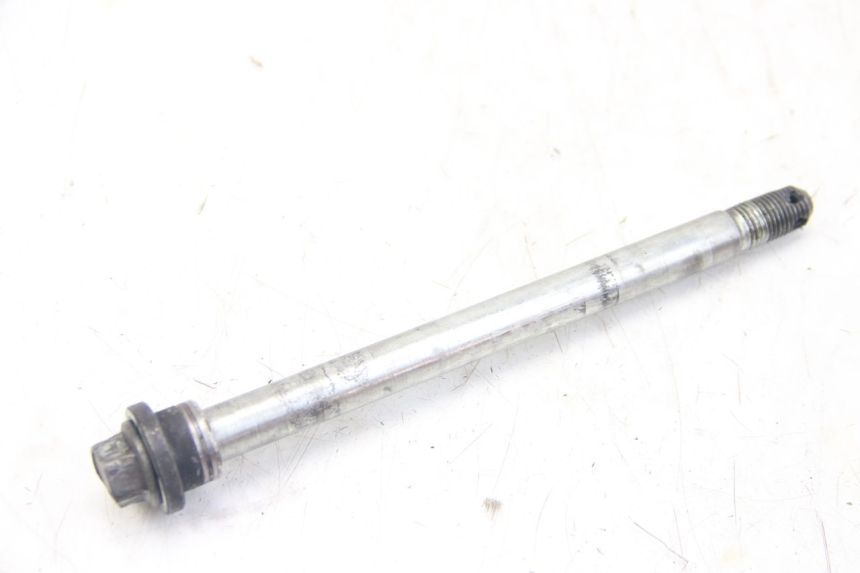 photo de FRONT WHEEL AXLE YAMAHA SR 125 (1982 - 2003) - Component detail