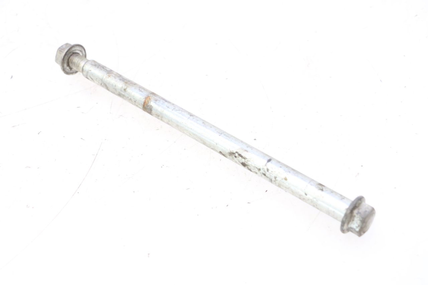 photo de FRONT WHEEL AXLE GILERA STALKER 50 (2004 - 2014) - Technical close-up