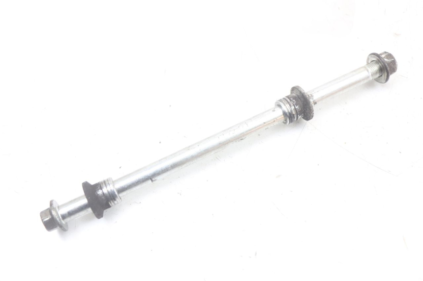 photo de FRONT WHEEL AXLE SUZUKI BURGMAN 125 (2018 - 2021) - Main view