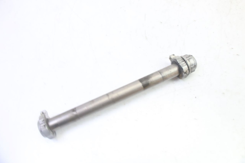 photo de FRONT WHEEL AXLE KTM SX 85 (2013 - 2017) - Zoom on usage condition