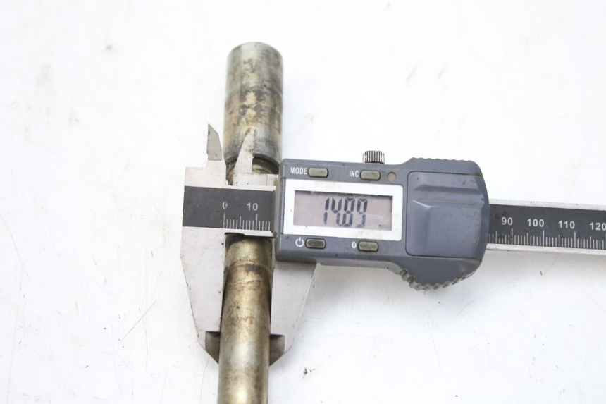 photo de FRONT WHEEL AXLE KEEWAY TX 50 (2008 - 2015) - Component detail