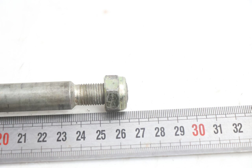photo de FRONT WHEEL AXLE PEUGEOT VIVACITY 50 (2004 - 2009) - Alternative perspective