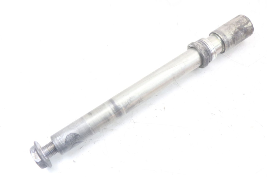 photo de FRONT WHEEL AXLE YAMAHA FJR ABS 1300 (2006 - 2012) - Component detail