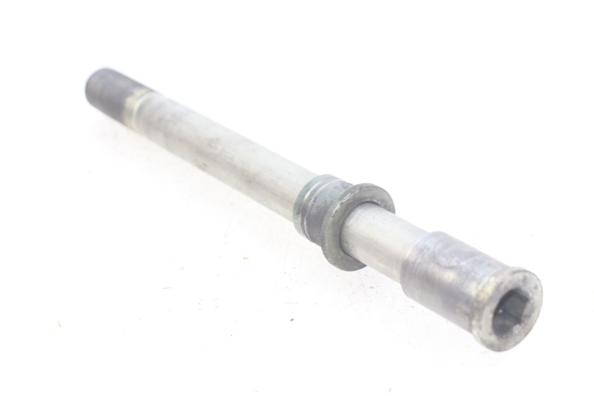 photo de FRONT WHEEL AXLE KAWASAKI Z S 750 (2003 - 2006) - Main view