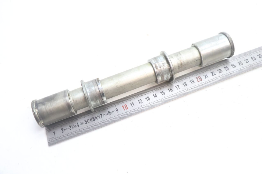 photo de FRONT WHEEL AXLE KAWASAKI ZX-6R ZX6R 600 (2000 - 2002) - Product overview