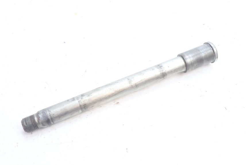 photo de FRONT WHEEL AXLE KAWASAKI ZZR 600 (1995 - 2004) - Component detail