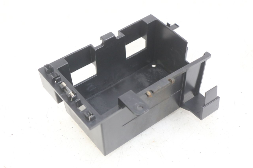 photo de BATTERY TRAY KYMCO AGILITY 16+ 4T 50 (2018 - 2023) - Alternative perspective