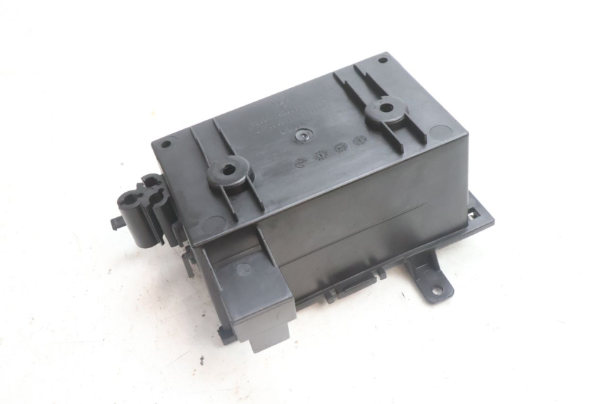 photo de BATTERY TRAY KYMCO AGILITY 16+ 4T 50 (2018 - 2023) - Alternative perspective