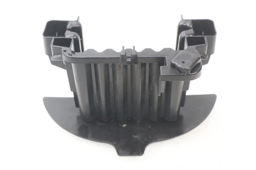 photo de BATTERY TRAY PEUGEOT CITYSTAR 50 (2013 - 2017) - Zoom on usage condition