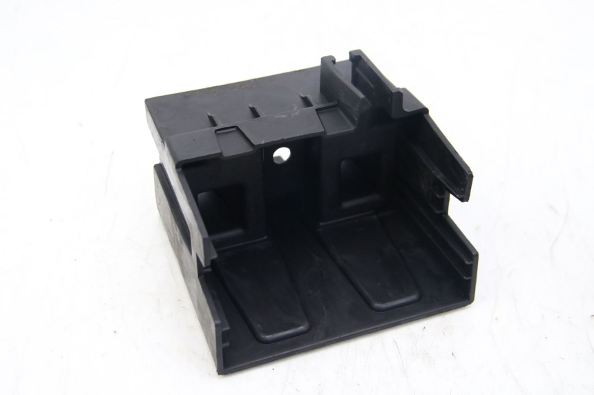 photo de BATTERY TRAY PEUGEOT CITYSTAR 50 (2013 - 2017) - Surface and material condition