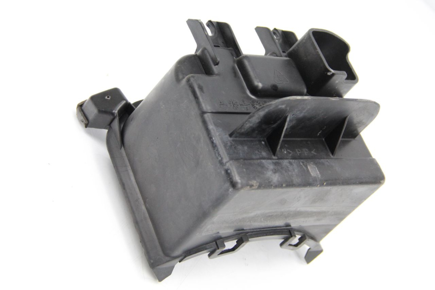 photo de BATTERY BOX YAMAHA CYGNUS X INJECTION 125 (2007 - 2013) - Product overview