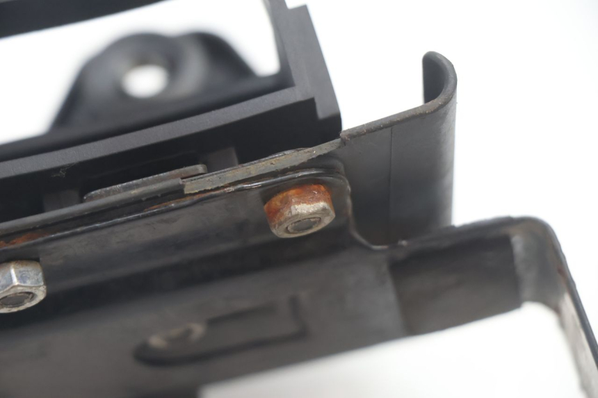 photo de BATTERY BOX MASH DIRT TRACK 50 (2018 - 2020) - Surface and material condition