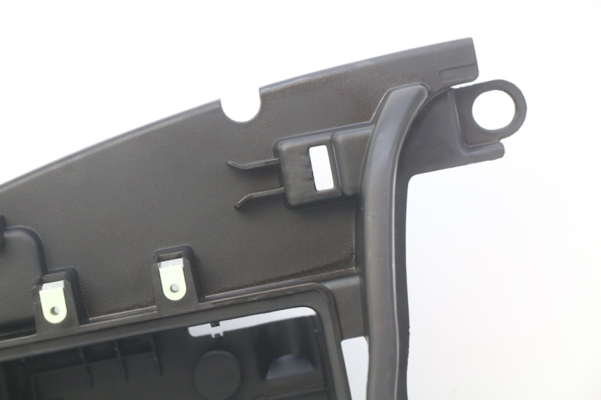 photo de BATTERY TRAY PEUGEOT DJANGO 2T 50 (2014 - 2019) - Fixing points details