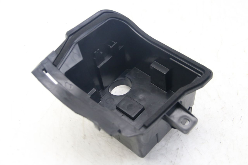photo de BATTERY TRAY YAMAHA D'ELIGHT DELIGHT 125 (2017 - 2020) - Component detail