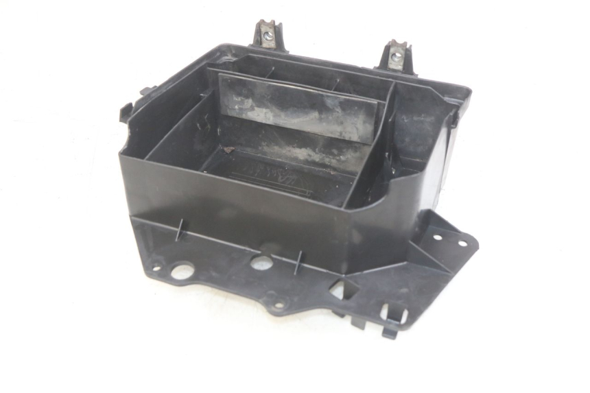 photo de BATTERY TRAY HONDA FES PANTHEON 2T 125 (1998 - 2002) - Main view