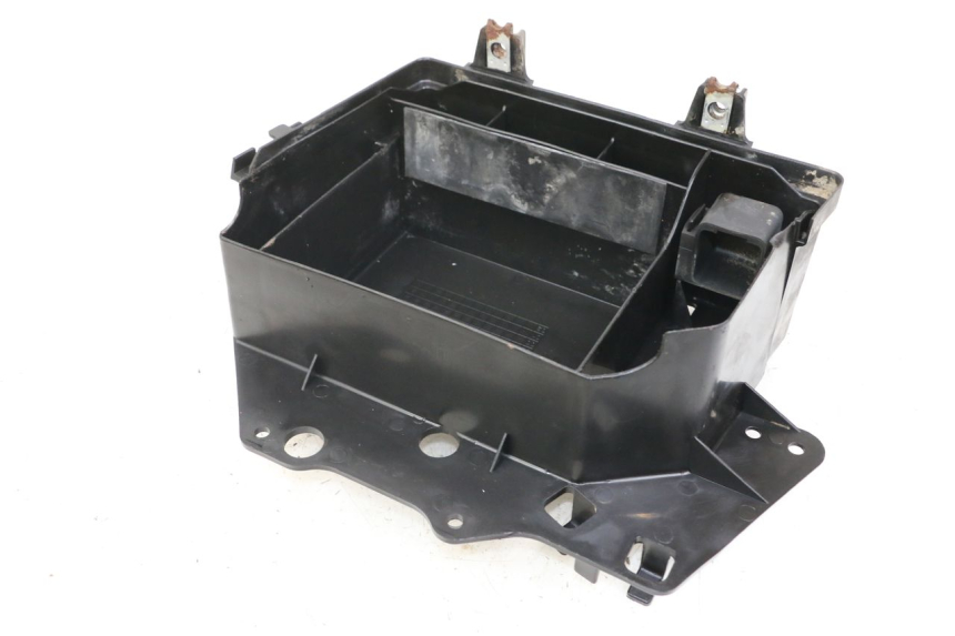 photo de BATTERY TRAY HONDA FES PANTHEON 2T 125 (1998 - 2002) - Component detail