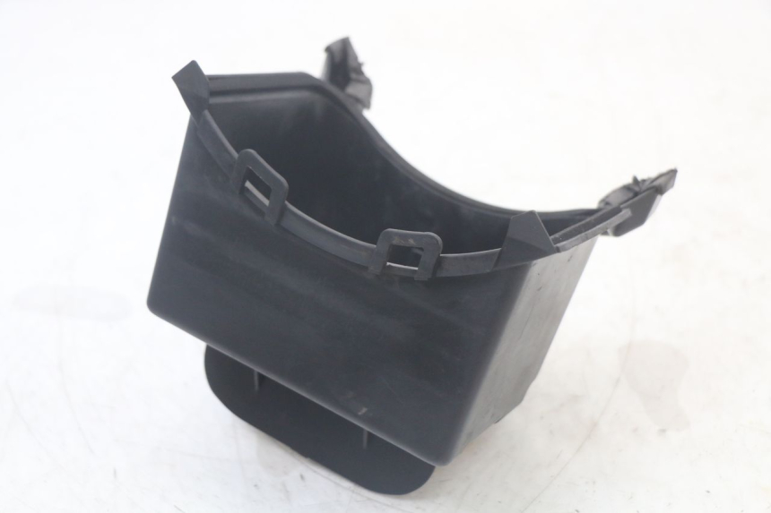 photo de BATTERY TRAY MBK FLAME X 125 (2004 - 2007) - Zoom on usage condition