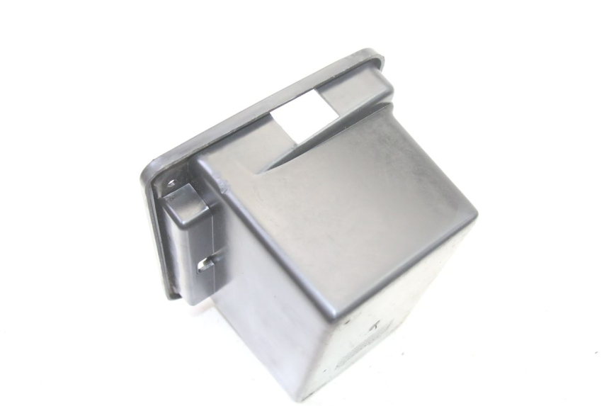 photo de BATTERY BOX VENESI FLY RETRO 4T 50 (2020 - 2025) - Product overview