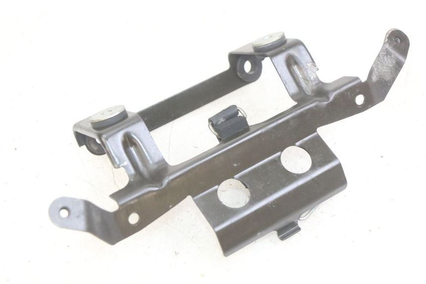 photo de BATTERY TRAY YAMAHA FZS FAZER 600 (1998 - 2001) - Component detail