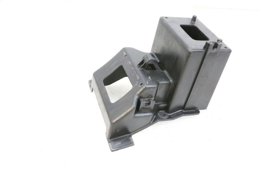 photo de BATTERY BOX KAWASAKI GPZ RX 1000 (1986 - 1988) - Component detail
