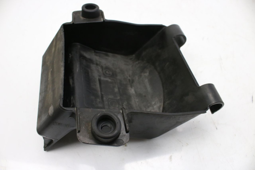 photo de BATTERY BOX SUZUKI GSF S BANDIT 600 (2000 - 2004) - Main view