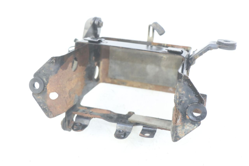 photo de BATTERY TRAY SUZUKI GSX-F GSX  F 1100 (1988 - 1994) - Alternative perspective