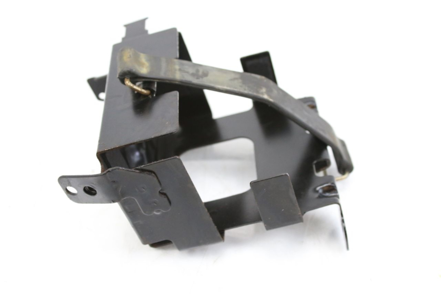 photo de BATTERY TRAY SYM HUSKY 125 (1999 - 2005) - Zoom on usage condition