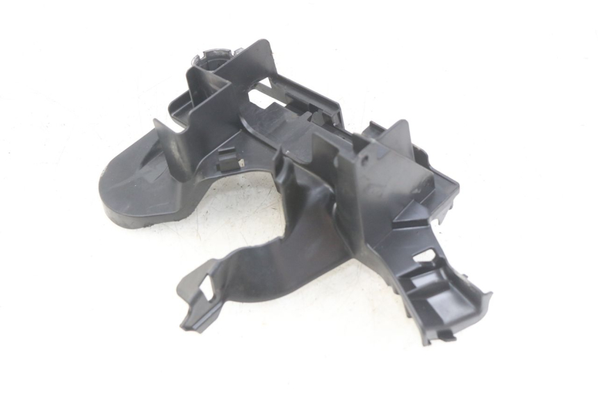 photo de BATTERY TRAY YAMAHA HW XENTER 125 (2011 - 2017) - Zoom on usage condition