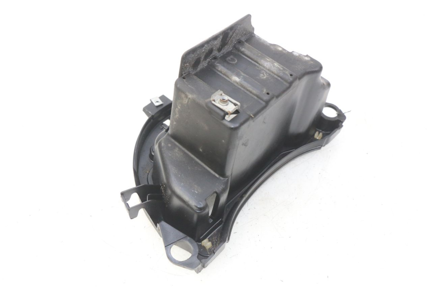 photo de BATTERY TRAY PIAGGIO LIBERTY IGET 4T 50 (2015 - 2020) - Zoom on usage condition