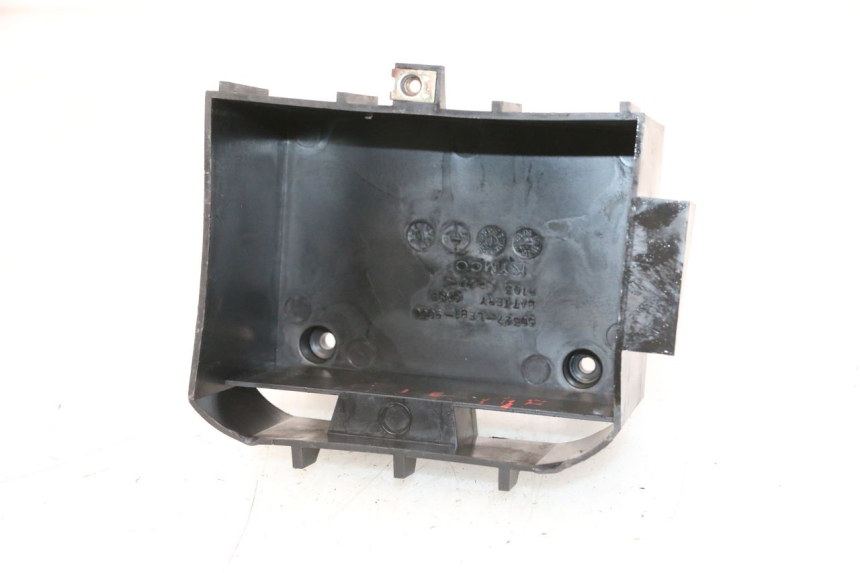 photo de BATTERY BOX KYMCO MOVIE S 125 (2009 - 2018) - Main view