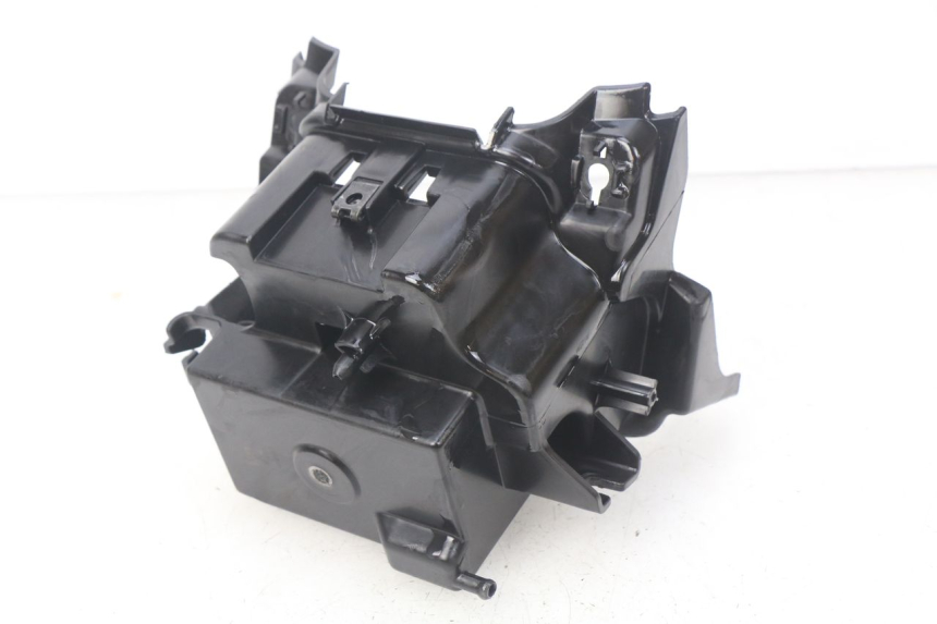 photo de BATTERY BOX HONDA PCX (JF57/JF64) 125 (2014 - 2018) - Zoom on usage condition