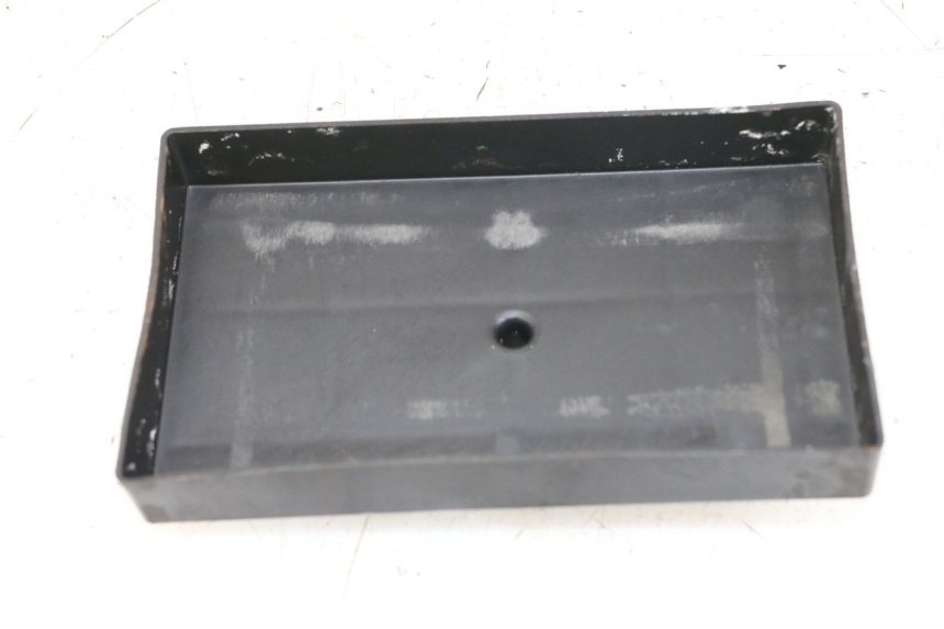 photo de BATTERY BOX PIAGGIO VESPA LX IE 125 (2010 - 2012) - Main view