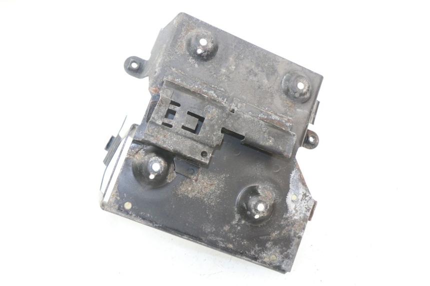 photo de BATTERY BOX BMW R RT ABS 1100 (1996 - 2001) - Zoom on usage condition