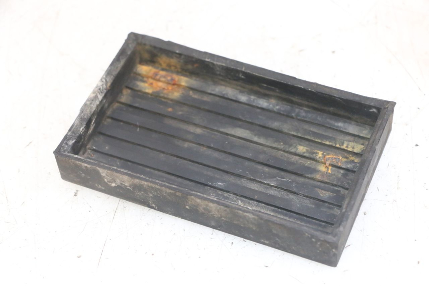 photo de BATTERY BOX APRILIA RALLY AC 50 (1995 - 2004) - Main view