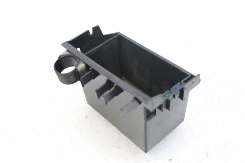 photo de BATTERY TRAY DAELIM S2 FI 125 (2008 - 2017) - Technical close-up